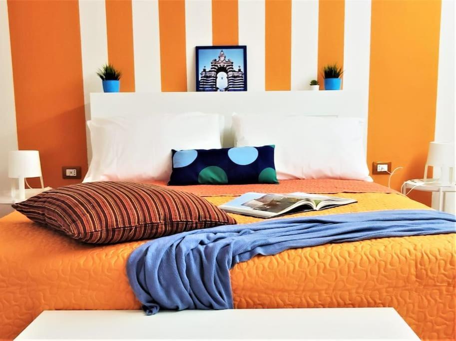 Central Apartments Mezzanine - 1 Min To Via Etnea كاتانيا المظهر الخارجي الصورة