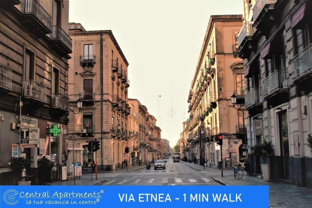 Central Apartments Mezzanine - 1 Min To Via Etnea كاتانيا المظهر الخارجي الصورة